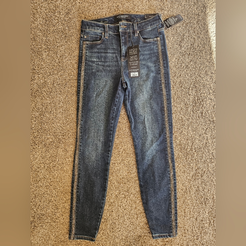 NWT Liverpool Women's Dark Blue Skinny Jeans